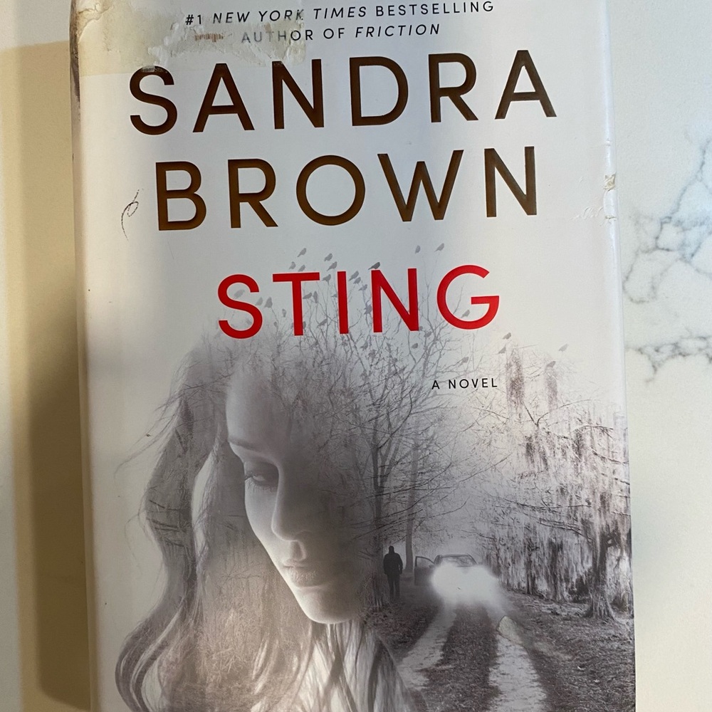 Hardcover Book “Sting” Sandra Brown First Edition with Dust Cover August 2016